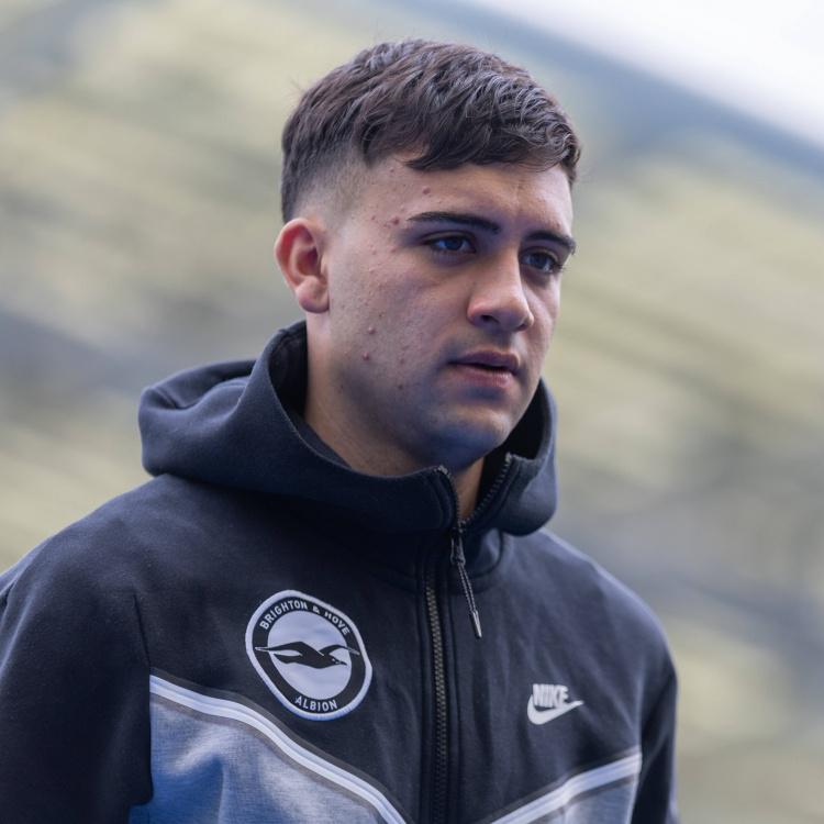 已与布莱顿, 助攻