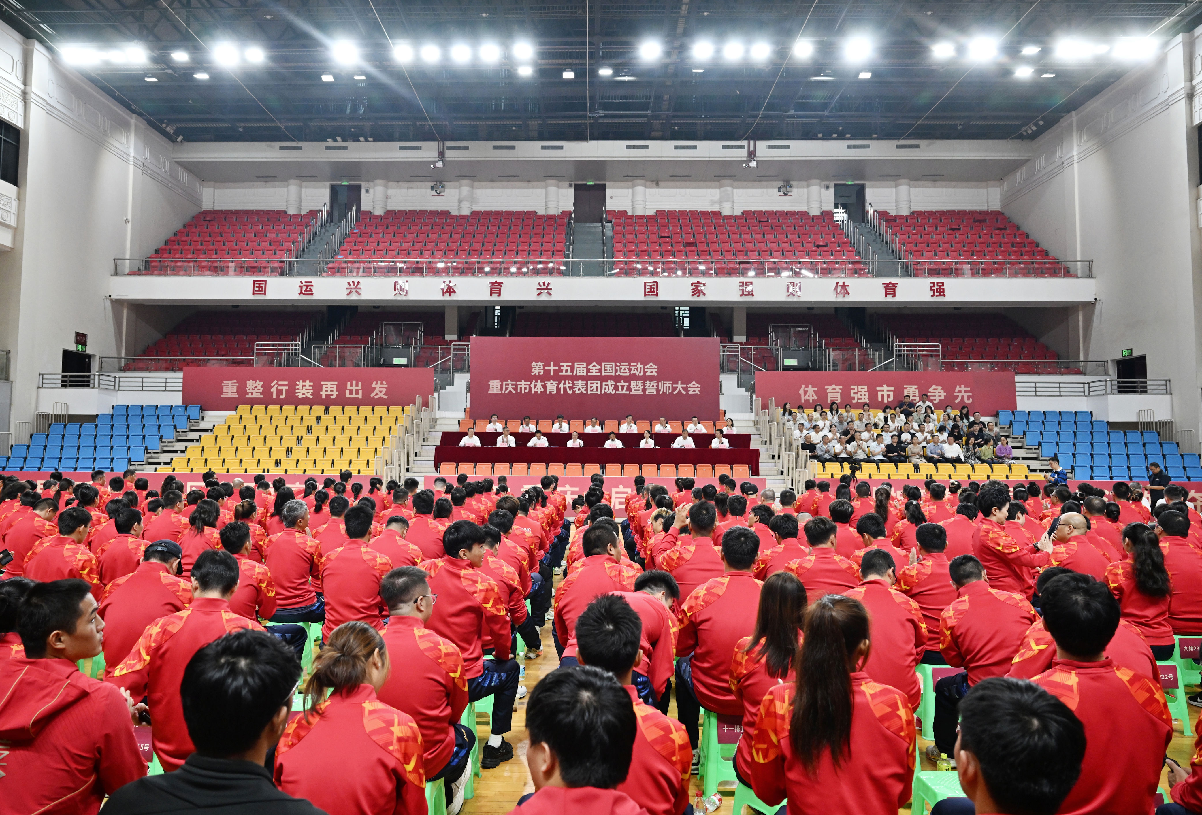 龙帆, 异成绩 龙帆, 异成绩