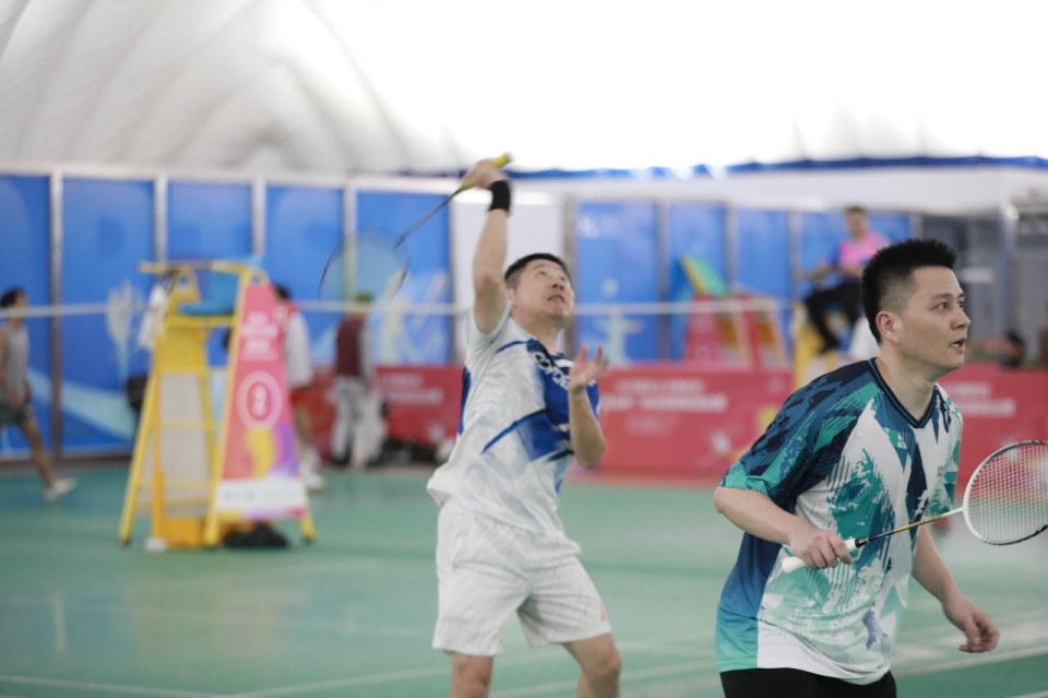 的优雅, 峰系列活动, 时上演 的优雅, 峰系列活动, 时上演